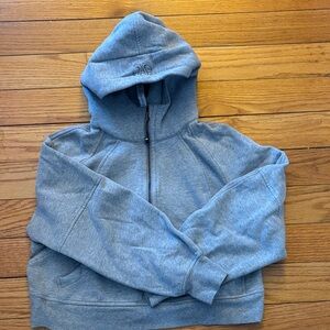 lululemon athletica women’s scuba half zip XS/S